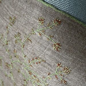 Super rare NWT Ahujasons numbered fully hand embroidered Pashmina Cashmere Scarf